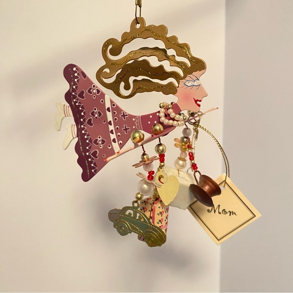 Silvestri Fanciful Flights By Karen Rossi Mom Metal Art Hanging Ornament - Picture 2 of 15